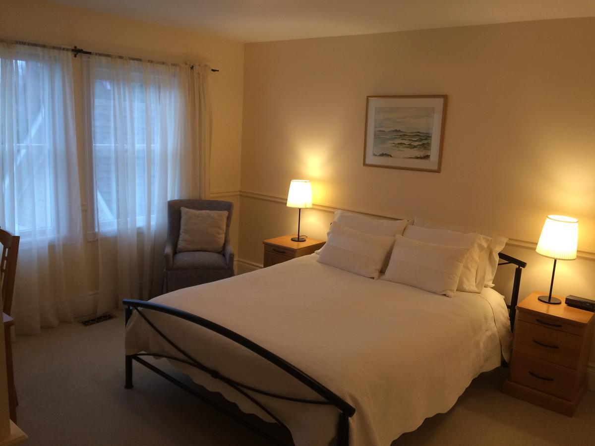 Dicksons Family Suite ナイアガラオンザレイク エクステリア 写真